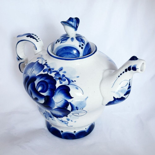 Gzhel porcelain handmade teapot coffee pot used 1990s