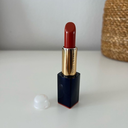 Estée Lauder Pure Color Lipstick 360 Fierce new