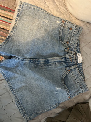 Zara denim shorts, size 38