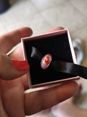 Pandora Murano charm like new with pink and red flowers