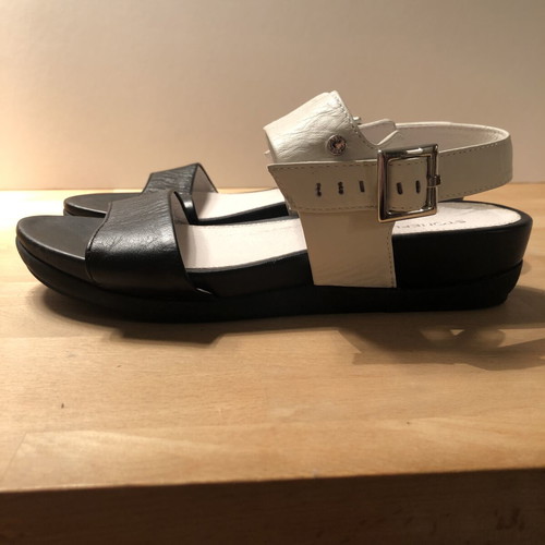 Stonefly Anatomic Women’s Leather Sandals Size 37 Black and White New