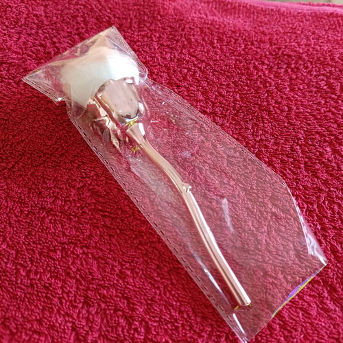 Women’s makeup brush new rose-shaped design