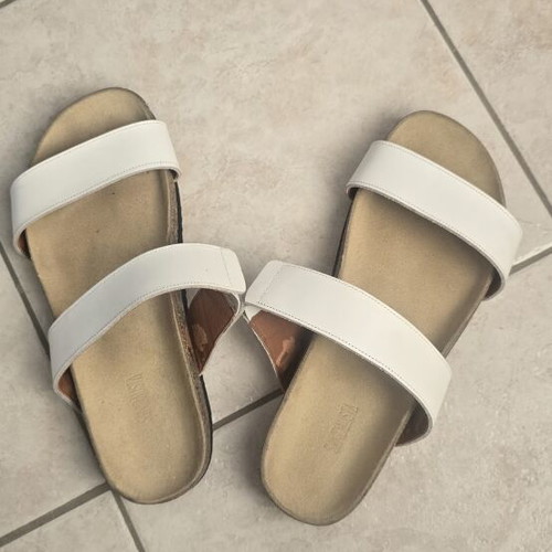 Sandalista leather sandals new, size 39-40, white beige