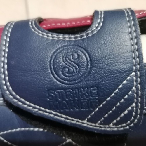 Bowling shoes like new, size 42 with scratch fastening