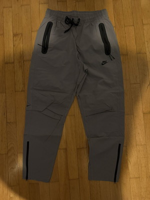 Nike sports pants, windproof lightweight fabric, grey, size M