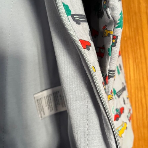 Sleeping bag like new, 4-5 years old
