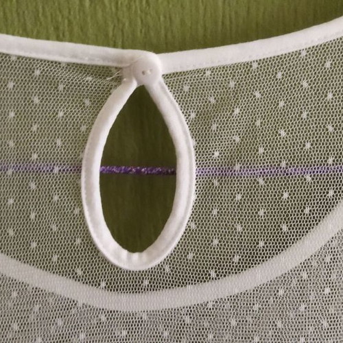 Fitted blouse with transparency size M like new, white