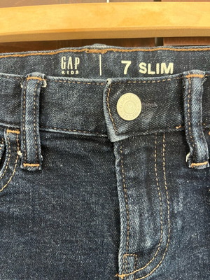 Gap kids' Washwell Dark Wash jeans new, size 7
