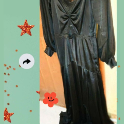 Satin dress like new with lace detail, medium size