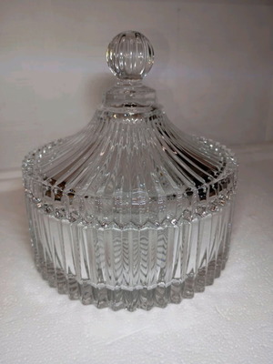 Glass fondant dish like new
