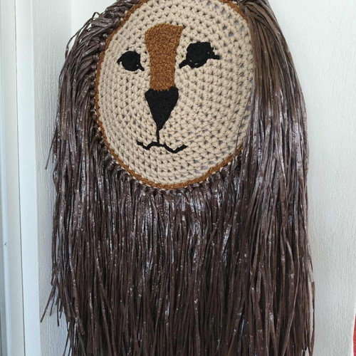 Handmade decorative lion new