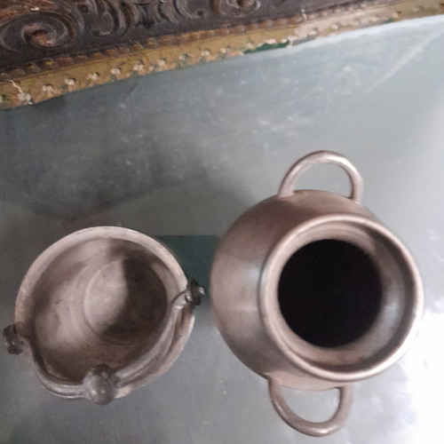 Tin collectible mini vessels used, set of 2 pieces