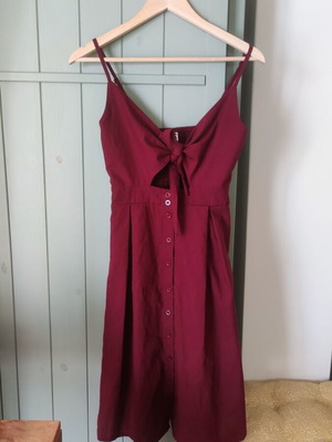 Bordeaux dress like new, size S 36 8, red