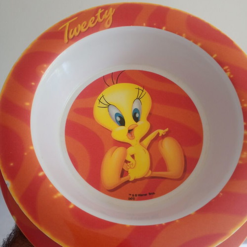 Warner Bros Tweety melamine plates set of 10, 5 shallow and 5 deep