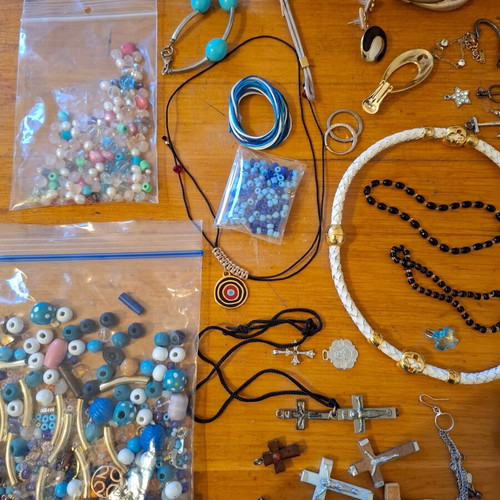 Jewelry lot used, package