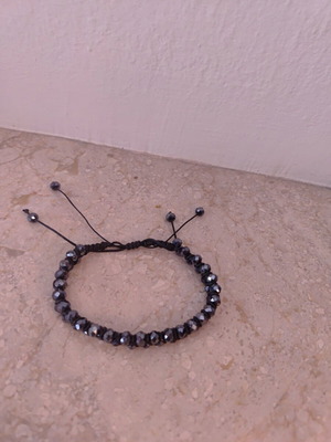 Macrame bracelet like new with black crystal beads
