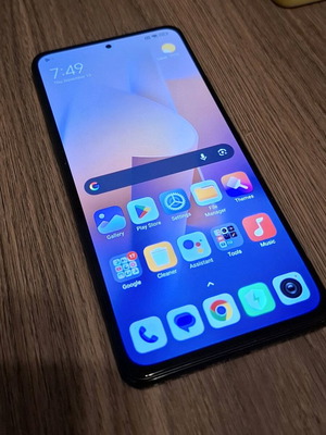 Poco F3 8GB RAM 256GB ROM σαν καινούργιο, γκρι, με θήκες και αξεσουάρ