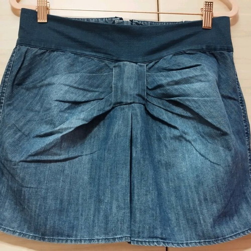 Denim skirt with bow design like new, size S