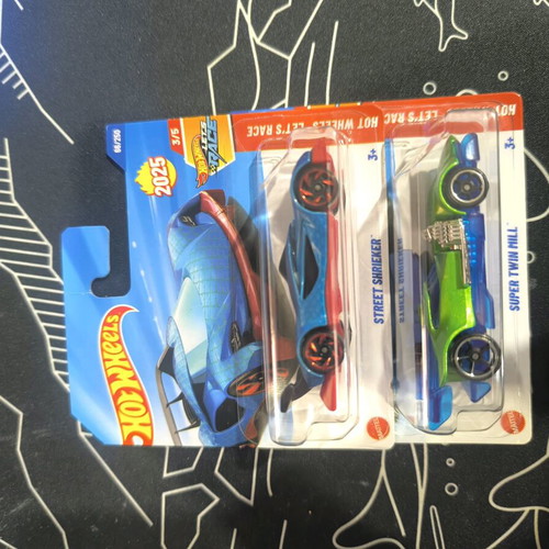 Hot Wheels set of 2 new cars