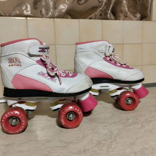ZTX kids rollers used white-pink US 2 (EU 33–34)