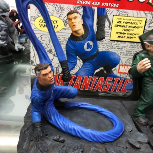 Fantastic Four statue set of 5 like new with boxes