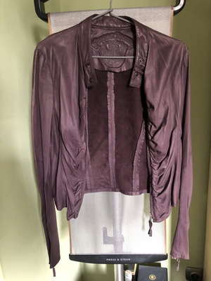 Guess thin leather jacket like new, women's size S, purple
