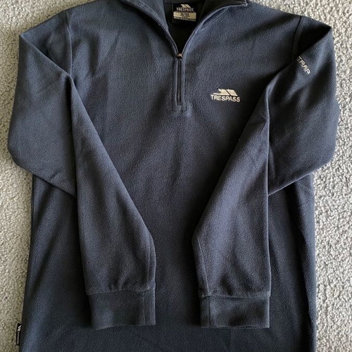 Trespass fleece jacket for boys 9-10 years like new, grey and black
