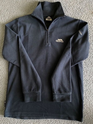 Trespass fleece jacket for boys 9-10 years like new, grey and black