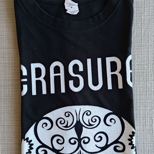 T shirt Erasure used, size M with Large fit, black and white