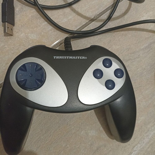 Thrustmaster joystick for PC like new with USB