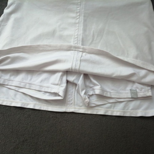 Nike original skort size M used, white fitness wear