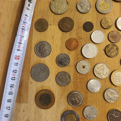 Foreign coins used, pack