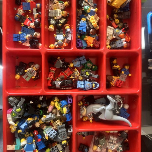 Lego Vintage ντουλάπι αποθήκευσης με 4 συρτάρια, φιγούρες και αξεσουάρ μεταχειρισμένο