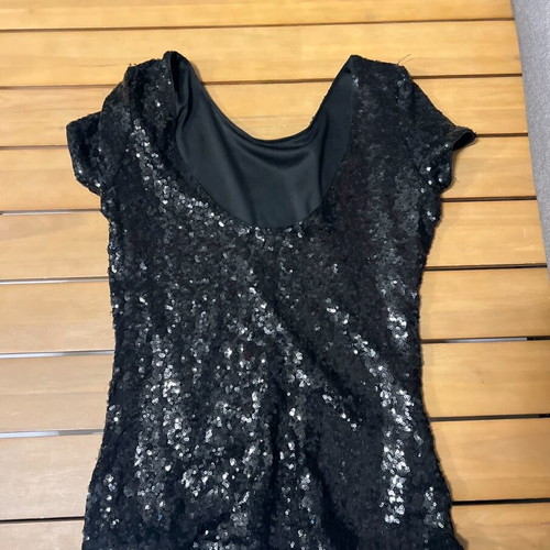 Women's black sequin top size M used