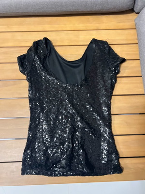 Women's black sequin top size M used