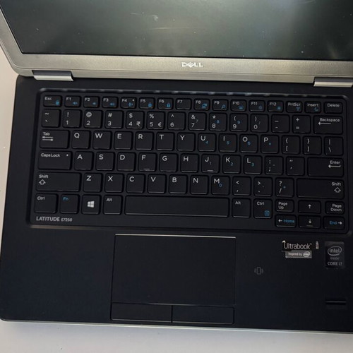 Dell Latitude E7250 Ultrabook like new with 16GB RAM and 512GB SSD