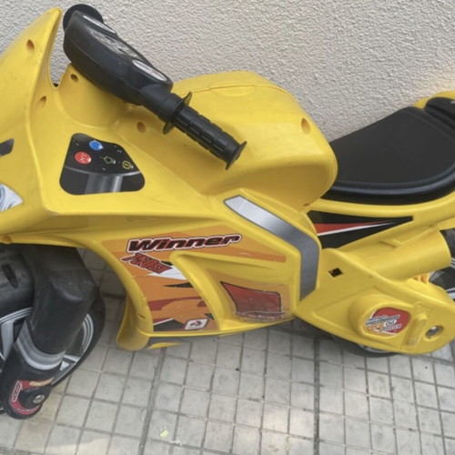 Children's Motorbikes like new, set of two