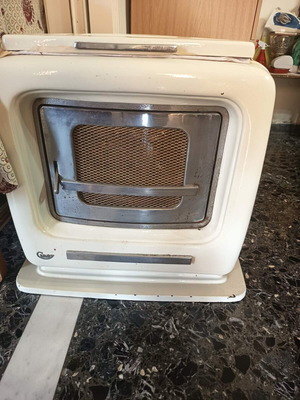 Oil stove used, good condition
