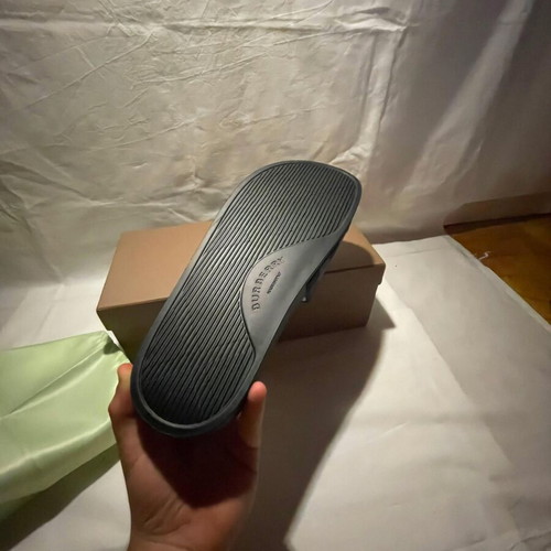 Burberry slides blue check, brand new size 42.5