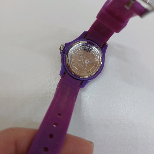 Ice Watch wristwatch like new, purple color