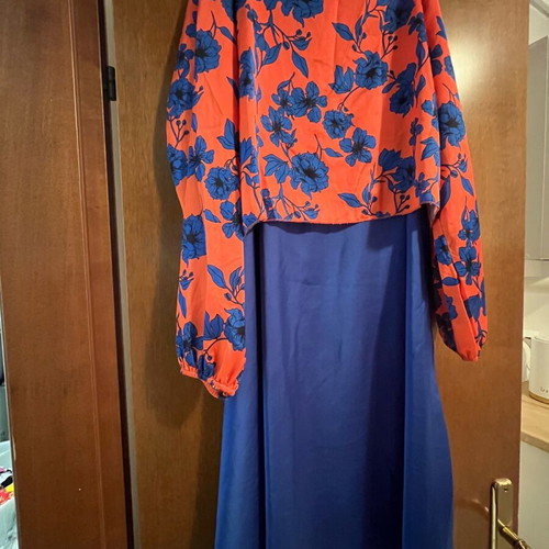 excellent skirt top set unworn