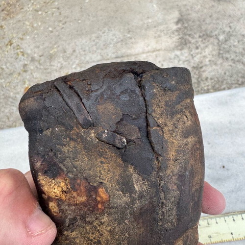 Transport container used, possibly for gunpowder, made of horn