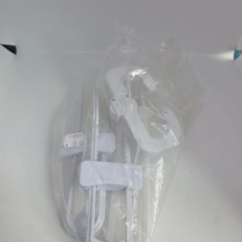 Safety locks used, lot