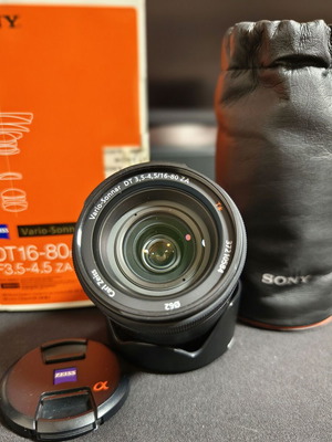 Φακός Sony Zeiss A Mount DT16-80mm F3.5-4.5 ZA μεταχειρισμένος με φίλτρο 62mm