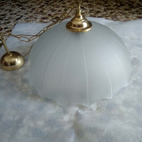Glass ceiling light like new, functional