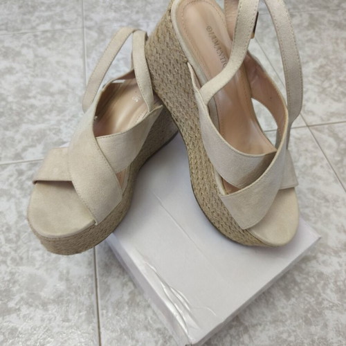 Espadrille suede beige platform sandals size 39 like new