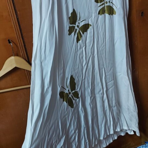 Long dress white with gold flowers size M like new, viscose fabric