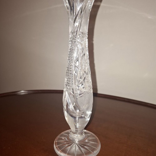 Crystal Bud Vase like new with cut starburst pattern