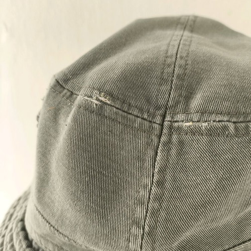 Men's khaki hat used, ideal for fishing