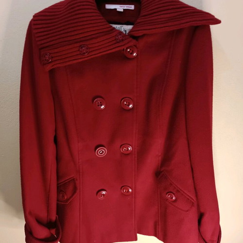 Tally Weijl red coat like new, size medium